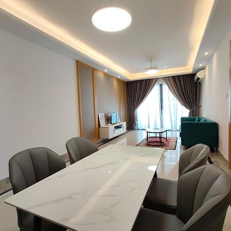 R&F Princess Cove Premium Home Stay 3Bed 2Bath Johor Bahru Exterior photo